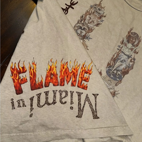 Travis Scott Miami Rolling Loud Festival Exclusive Utopia Tee - Picture 3 of 10